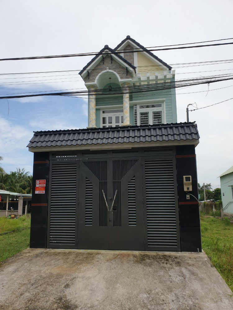 Nhà 1 trệt 1 lầu mái thái Nhà 1 trệt 1 lầu mái thái